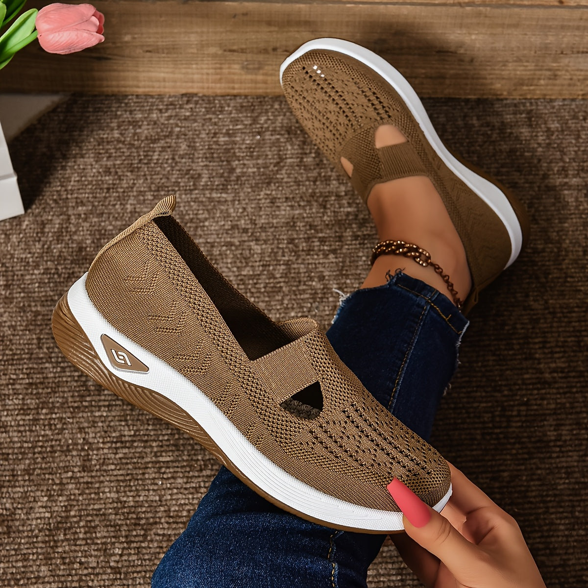 Dam sneakers slip-on – låg modell – andningsbar stickad ovandel – dämpad sula