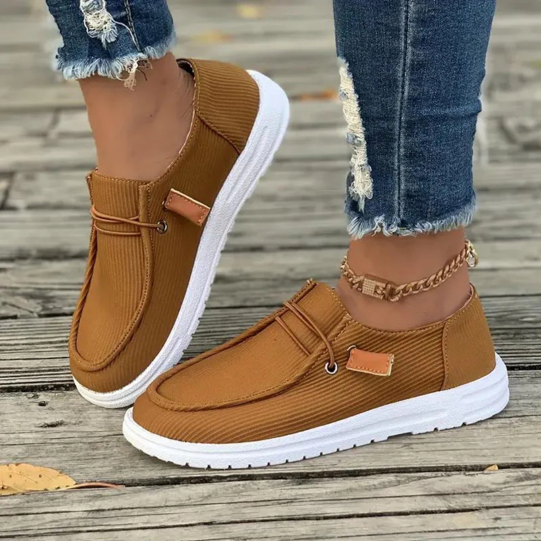 Dam Slip-On Skor – Mjukt Stickat – Avslappnad Passform – Platt Sula – Andningsbara
