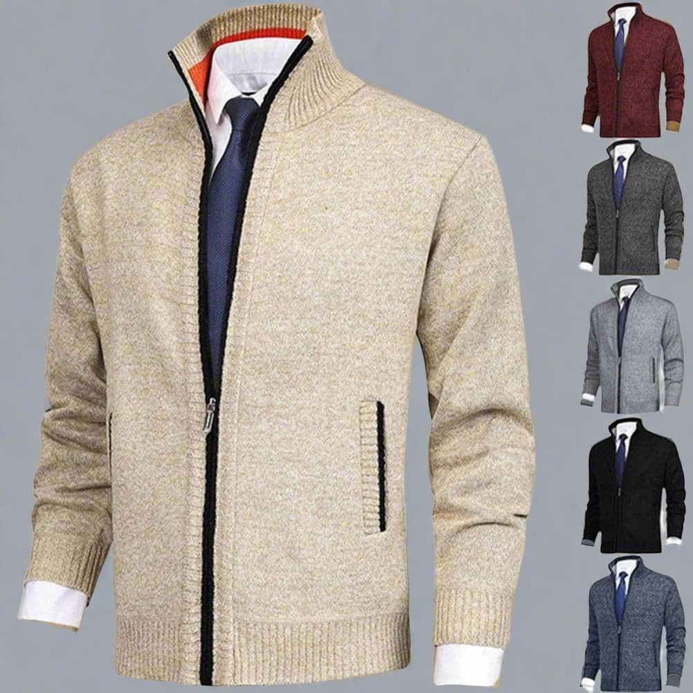 Herrstickad zip-kofta - Hög krage - Ribbad fåll - Sidofickor - Slimmad passform
