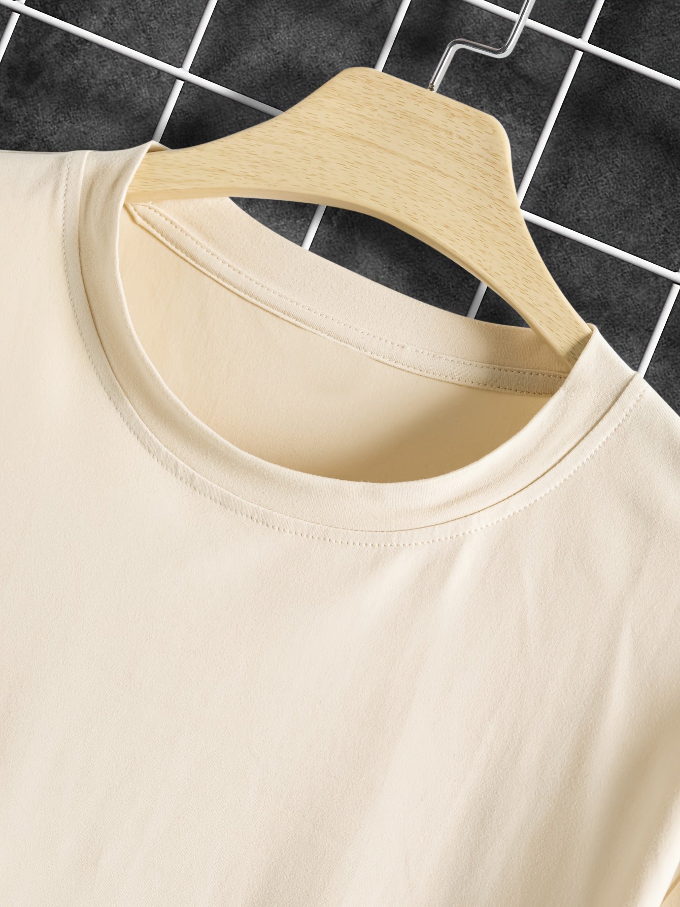 Herr T-shirt – Regular Fit – Rund Hals – Unik Ryggtryck – Andningsbar Mjuk Kvalitet