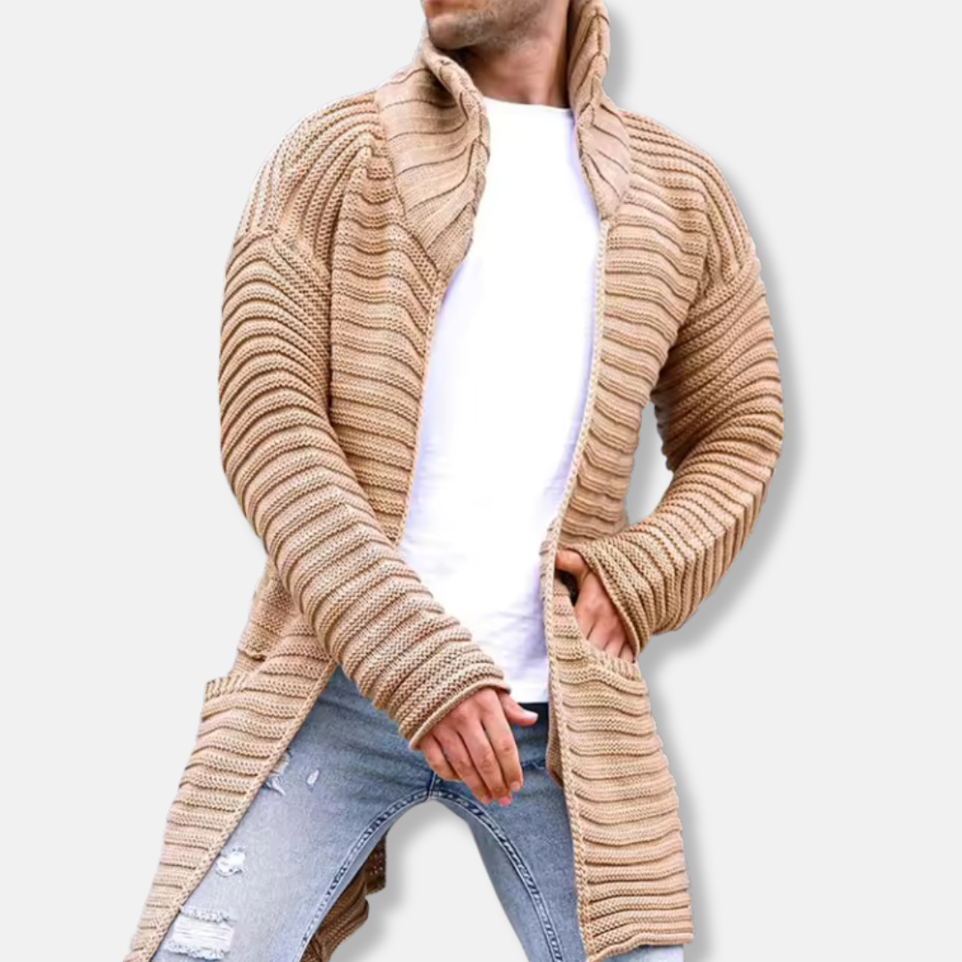 Herrkofta – Ullstickad med Ribbstruktur – Turtleneck – Lång Modell – Öppen Front