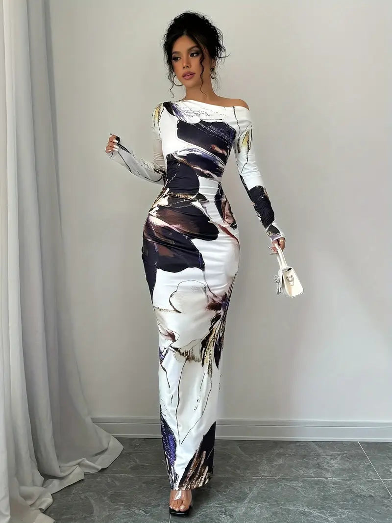 Dam Maxiklänning – Figurnära Passform – Off Shoulder – Långa Ärmar – Mönstrad Design