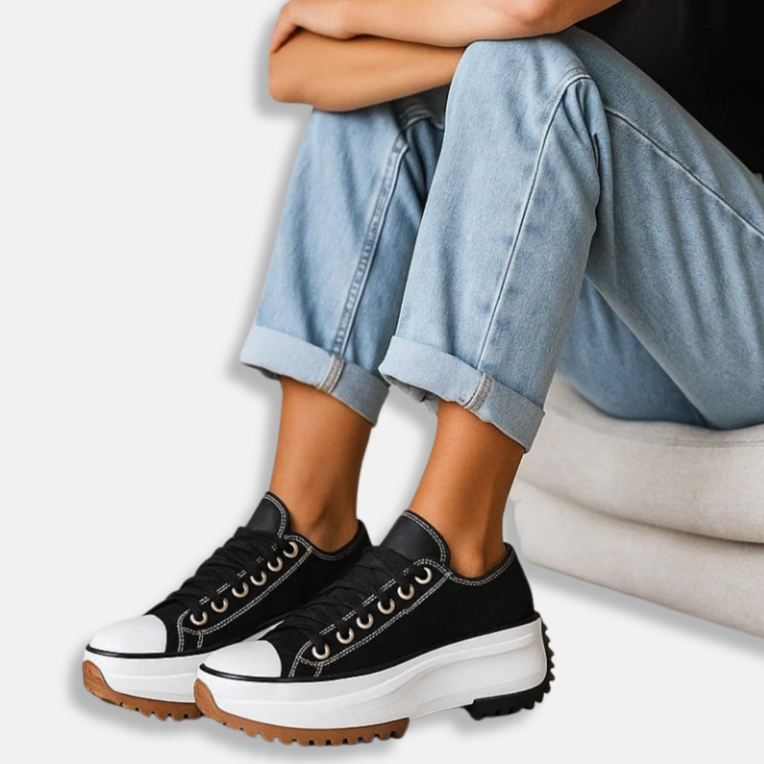 Dam Sneakers – Chunky Platåsula – Snörning – Slitstark och Greppvänlig Yttersula