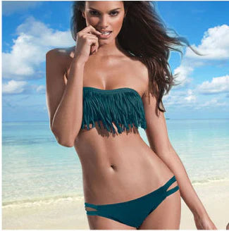 Dam Bikini Set – Bandeau Topp – Fransdetalj – Låg Midja – Utskurna Sidor