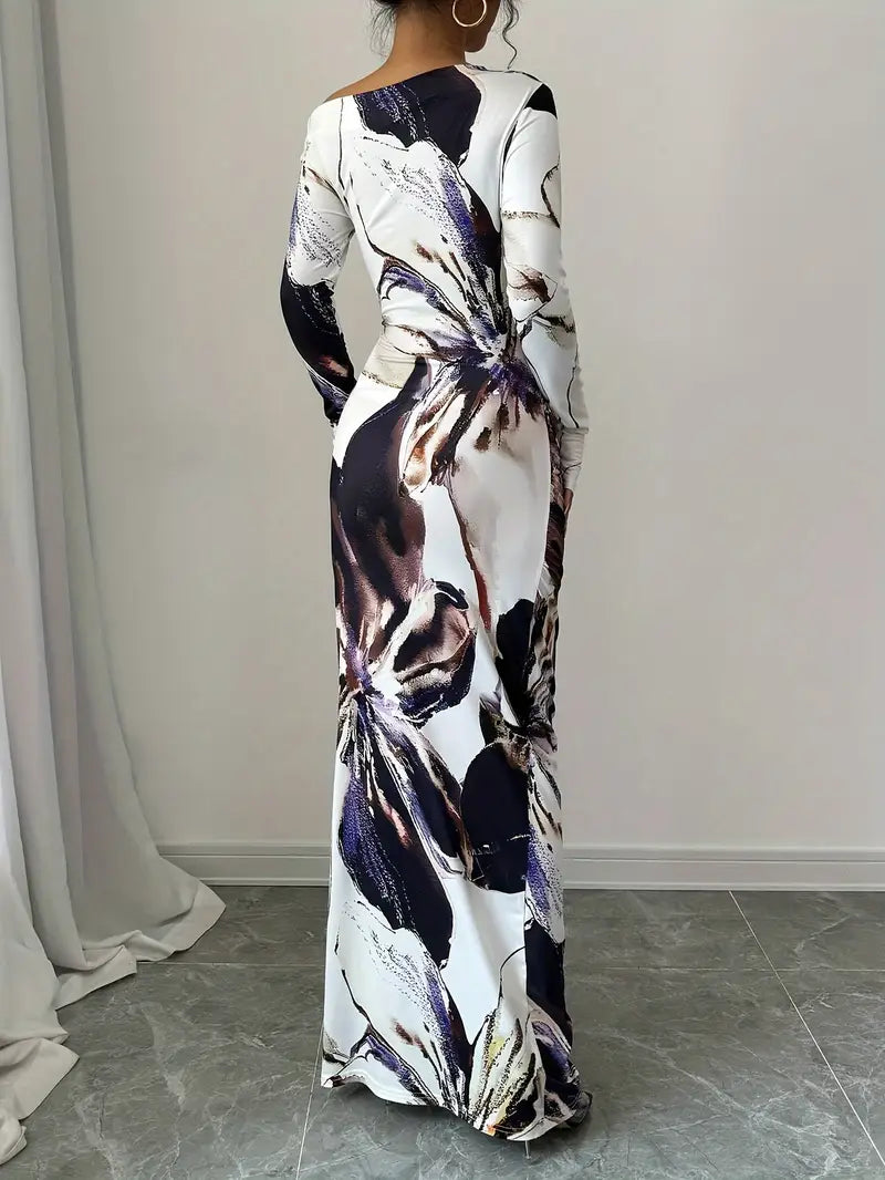 Dam Maxiklänning – Figurnära Passform – Off Shoulder – Långa Ärmar – Mönstrad Design