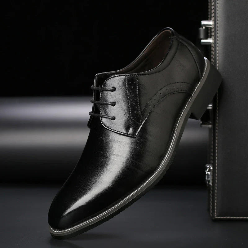 Herrskor – Dressmodell – Skinn – Brogue-Detaljer – Klassisk Passform