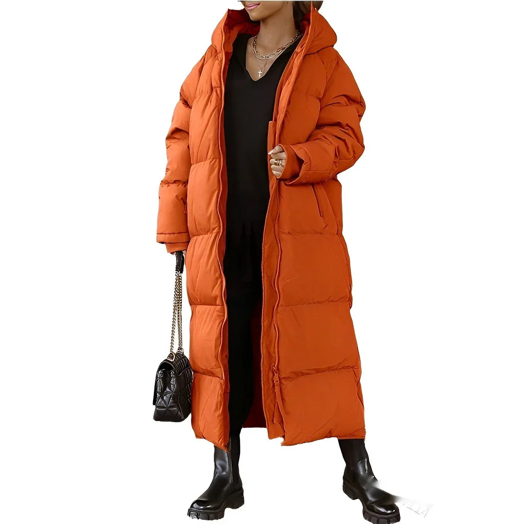 Dam lång kappa – Oversize passform – Vadderad quiltad – Huva och fickor