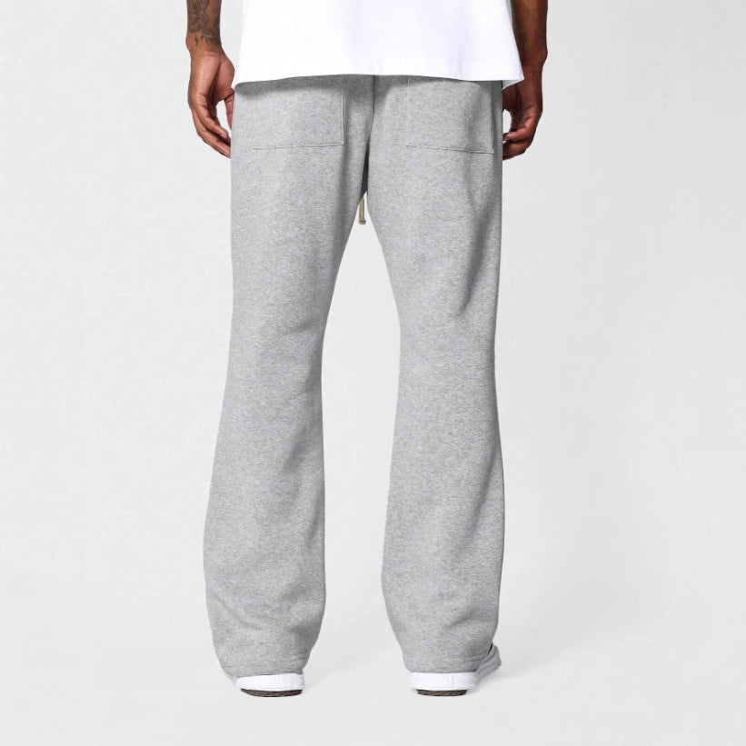 Herr Sweatpants – Flared Passform – Dragsko – Minimalistisk Design