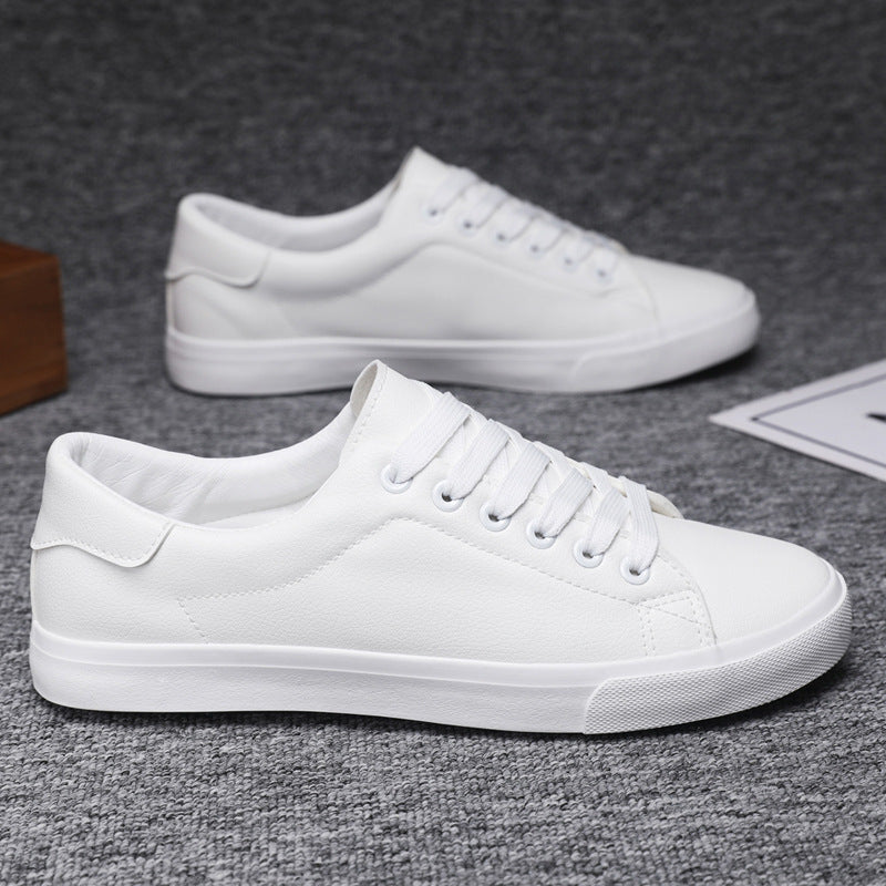 Herrsneakers – Låg modell – Syntetskinn – Snörning – Halkfri gummisula – Bekväm passform