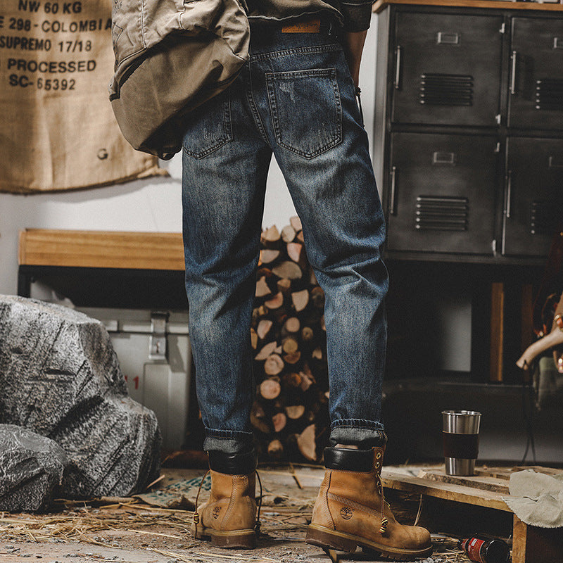 Herrjeans – Avslappnad Passform – Rak Ben – Slitna – Denim i Femficksmodell