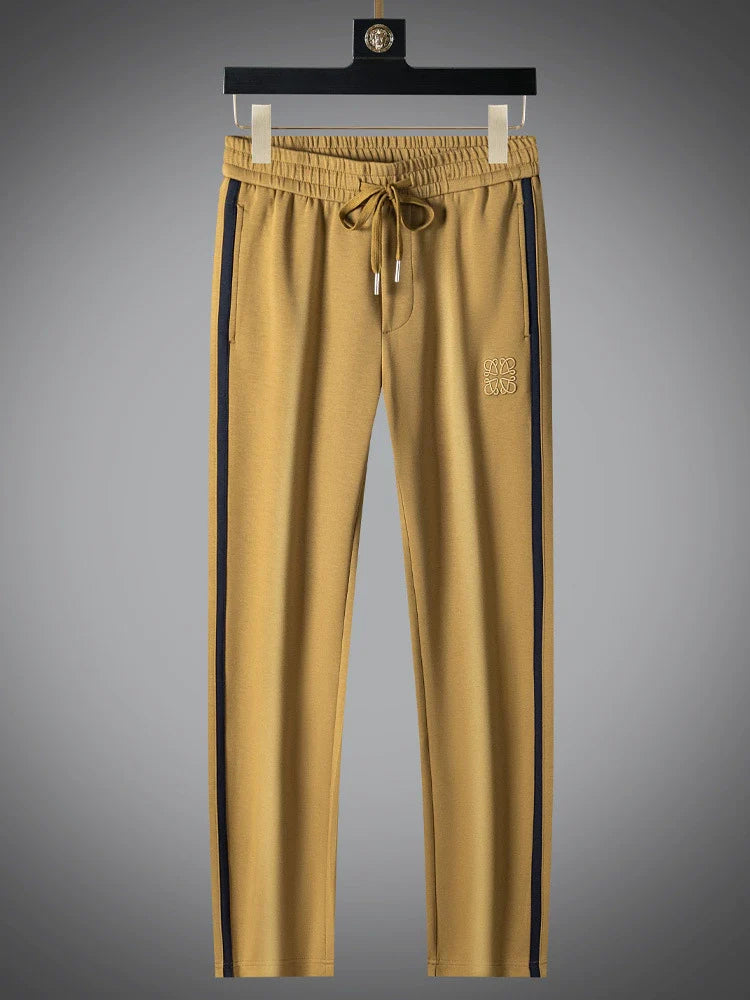 Herrarnas loungewearset – avslappnad passform – dragkedjetröja med ståkrage – raka byxor