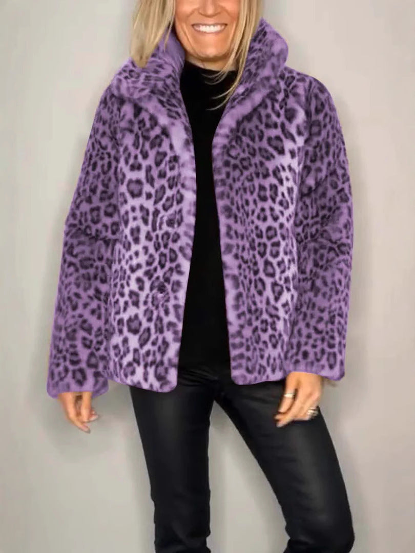 Dam Kappa – Fuskpäls – Oversize Passform – Notchkrage – Leopardmönster