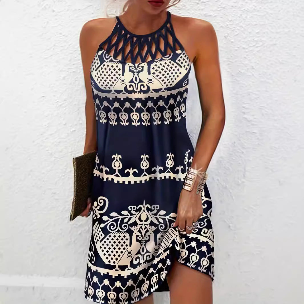 Damklänning halterneck – Slim fit – Meshdetalj – Minilängd – Bladmönster