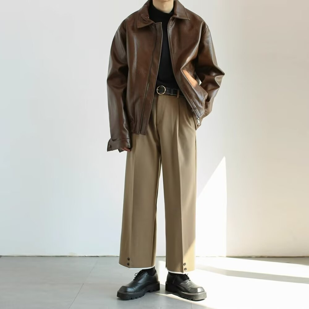Herrjacka i läder – Oversized modell – Kort midjelängd – Dragkedja – Streetwear