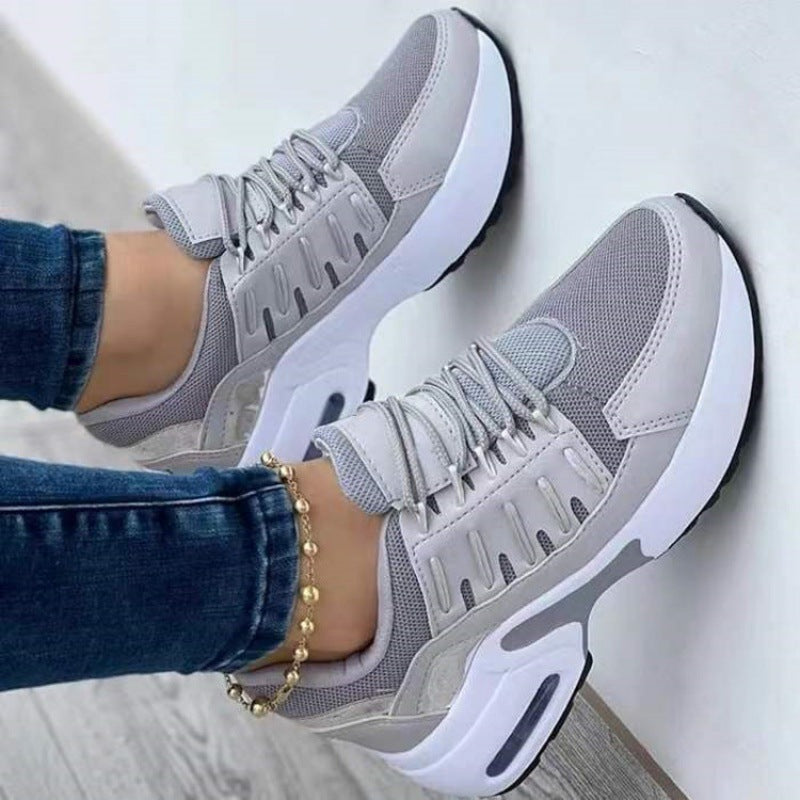 Dam Sneakers – Plattformssula – Andningsbar Design – Snörning – Sportig Stil