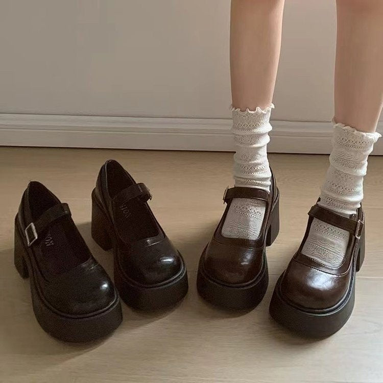 Damplattformskor – Blockklack – Mary Jane-rem – Rund tå – Retrodesign