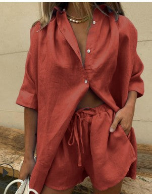 Damset tvådelat – Luftig linnemix – Lös passform – Skjorta med knappar och shorts