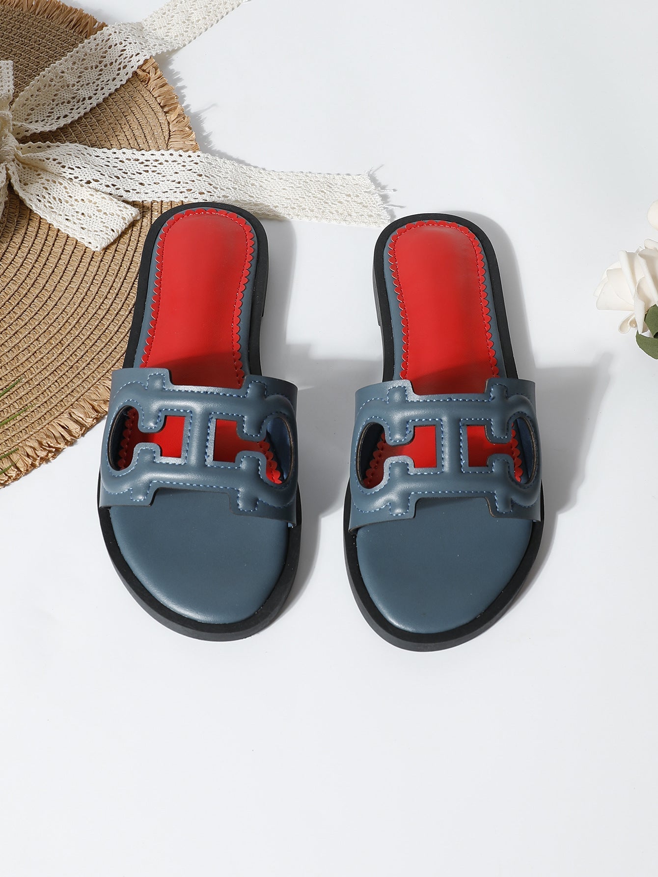 Dam Sandaler – Platt Sula – Öppen Tå – Utskuren Rem – Slip-On Vardagsstil