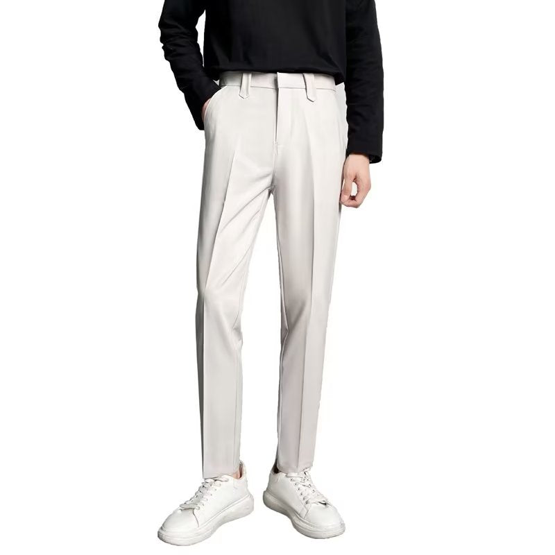 Herrbyxa – Slim Fit – Avsmalnande Ben – Ankellång – Lätt och Andningsbar