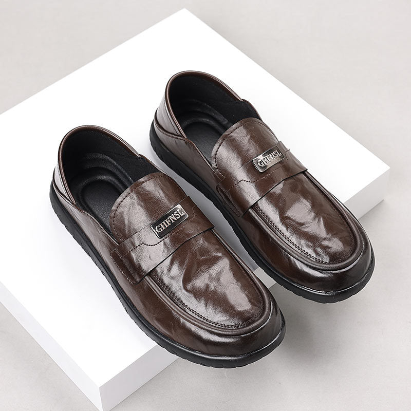 Herrloafers – Slip-on modell – Dekorativ rem – Gummisula – Vardag och kontor