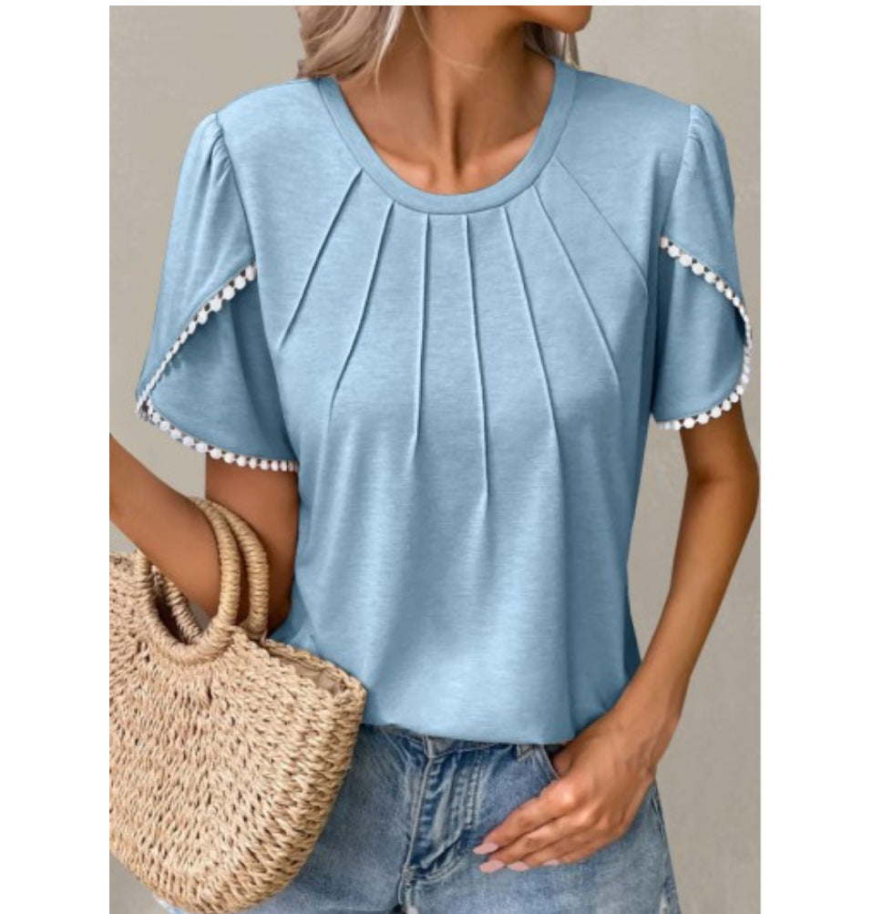 Dam T-shirt – Avslappnad Passform – Mjukstickad – Volangärm – Veckad Front – Pom-Pom Detalj