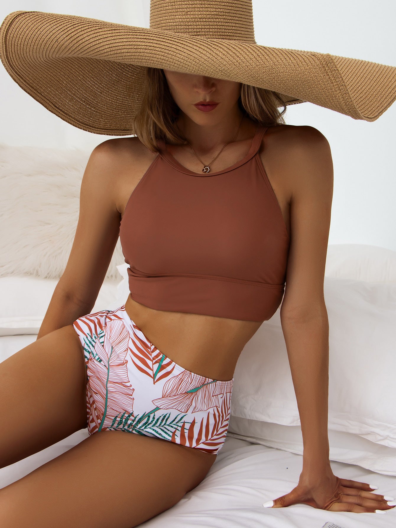 Dam Bikini Set – Hög Hals Topp – Hög Midja – Stretchig Passform – Retrostil