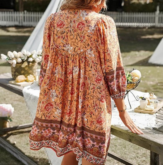 Damtunika Klänning - Boho Stil - Blommigt Mönster - V-ringning - Trekvartsärm - Lös Passform