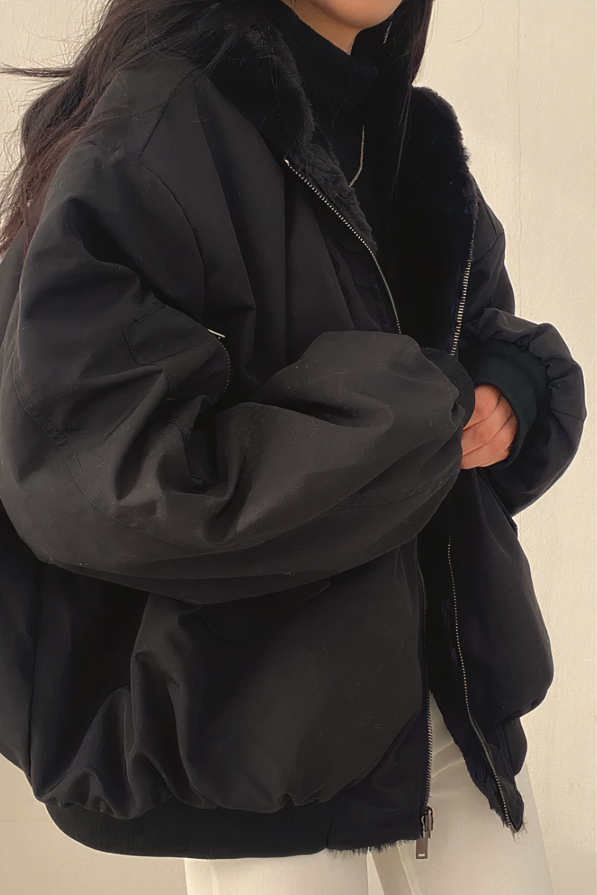 Damdunjacka – Oversized Passform – Vändbar med Mjuk Shearling – Ribbad Kant – Dragkedja