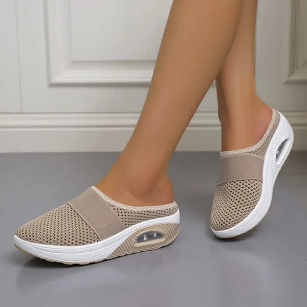 Dam Sandaletter – Kilklack – Luftdämpad Sula – Slip-On