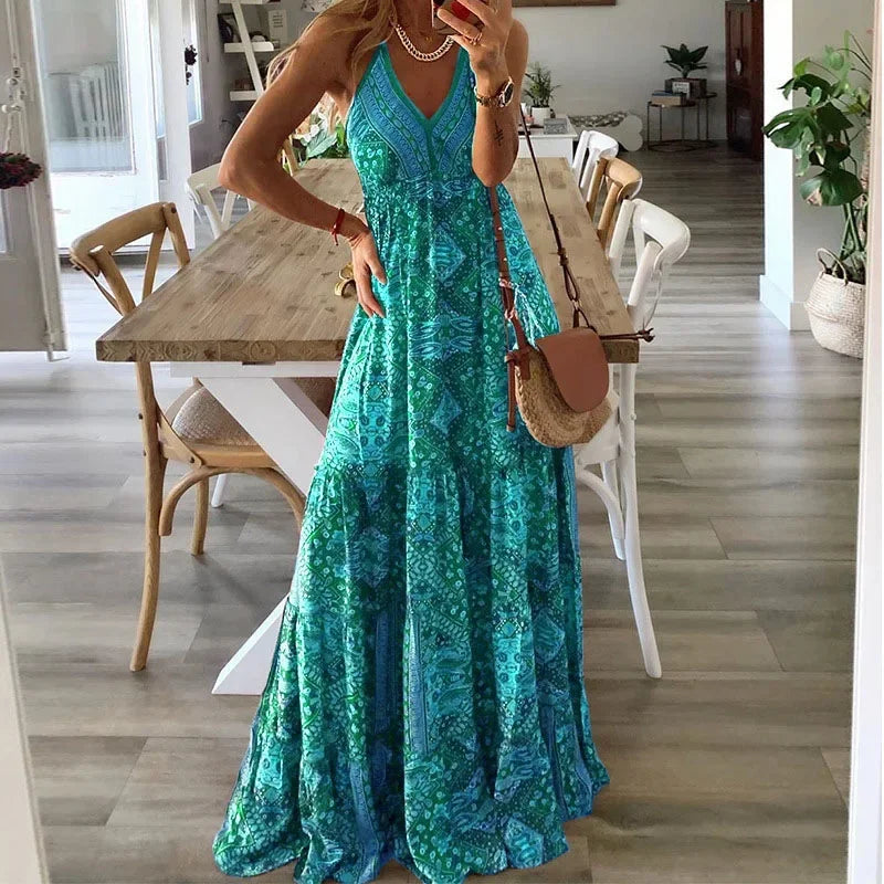Dam Maxi Klänning - Halterneck - Lång Bohemisk Design - Luftigt & Bekvämt