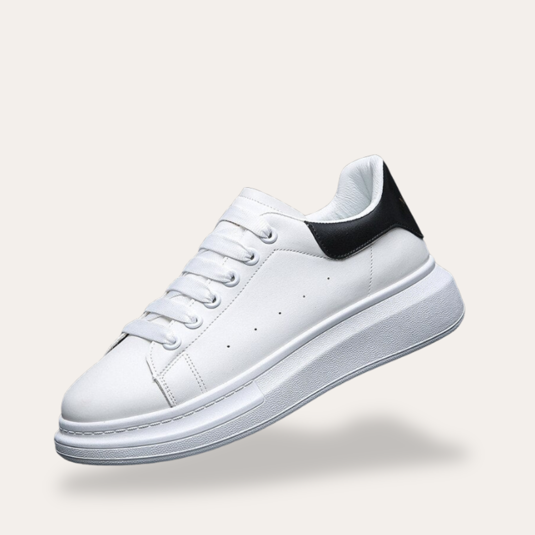 Herrsneakers – Låg Profil – Andningsbar Design – Snörning – Slät Finish