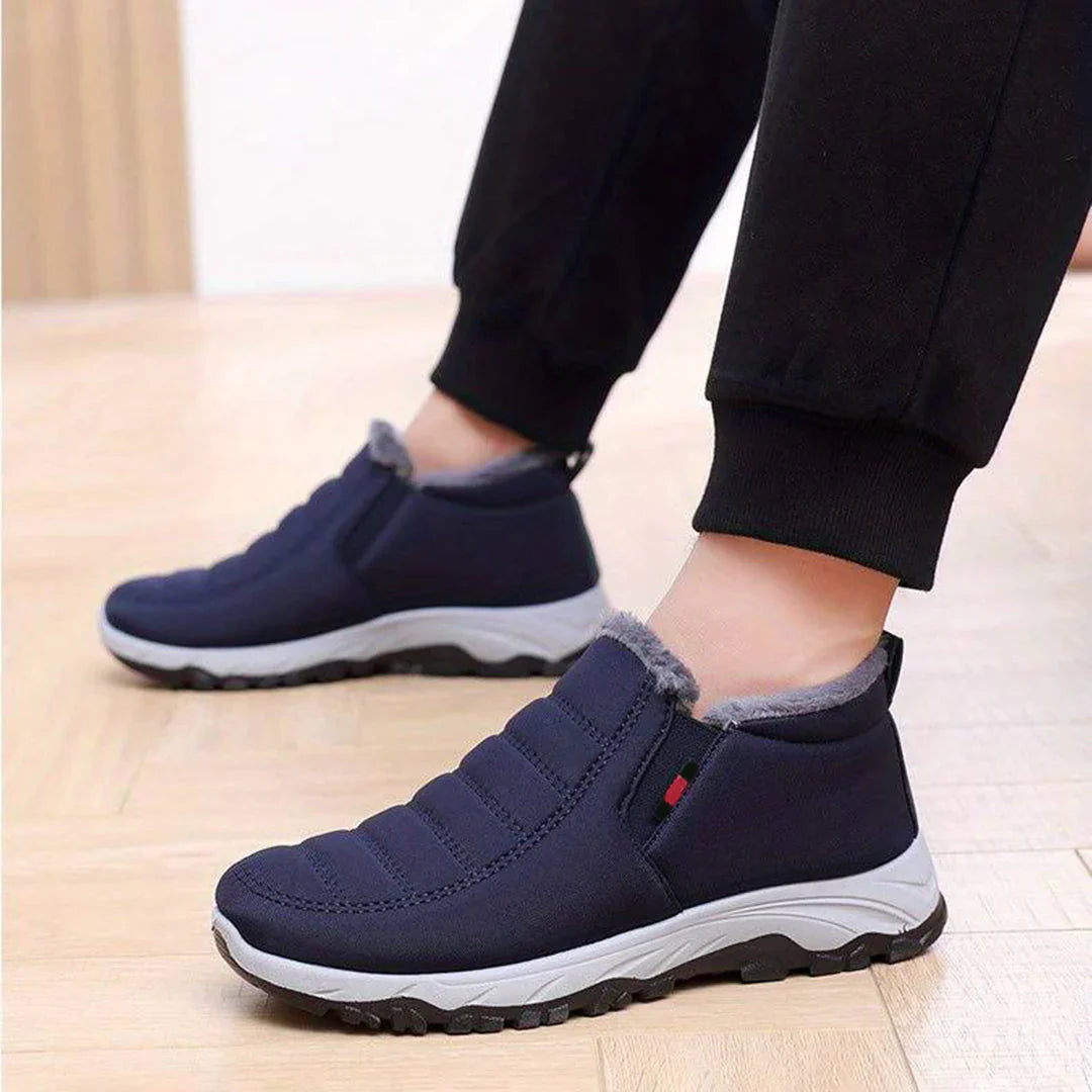 Herr slip-on skor – låg modell – vadderad sula – quiltad ovandel – andningsbar passform