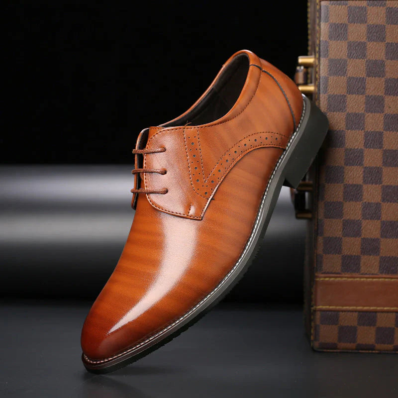Herrskor – Dressmodell – Skinn – Brogue-Detaljer – Klassisk Passform
