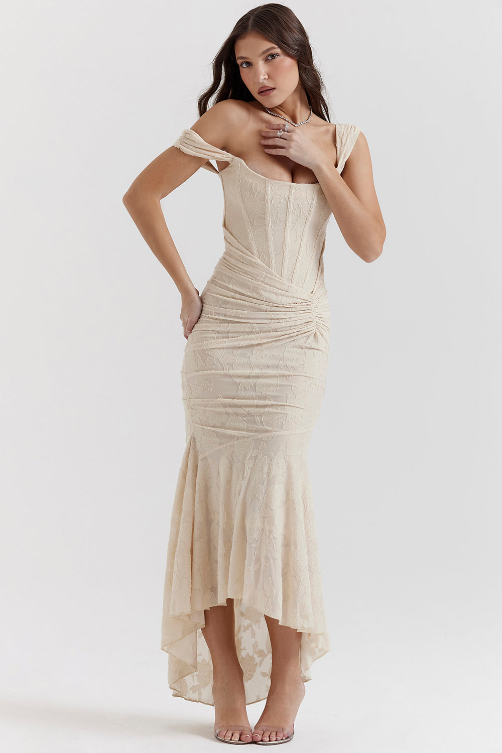 Damklänning – Off Shoulder – Spets – Figurnära Passform – Elegant Lång Aftonklänning