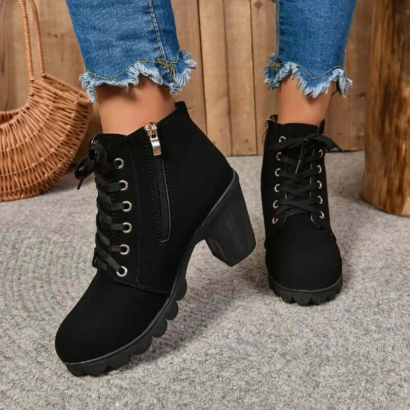 Dam Ankelboots – Snörning – Blockklack – Dragkedja – Spänne – Räfflad Sula