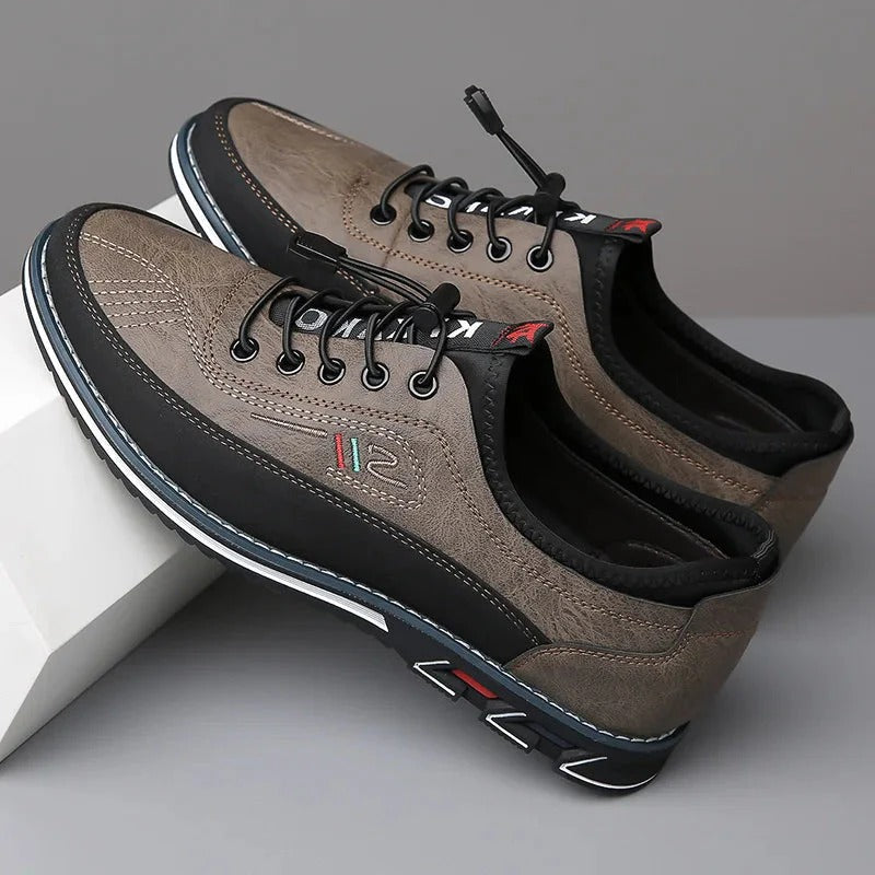 Herrskor Oxford – Lackläder – Smal Passform – Klassisk Snörning – Formell Stil