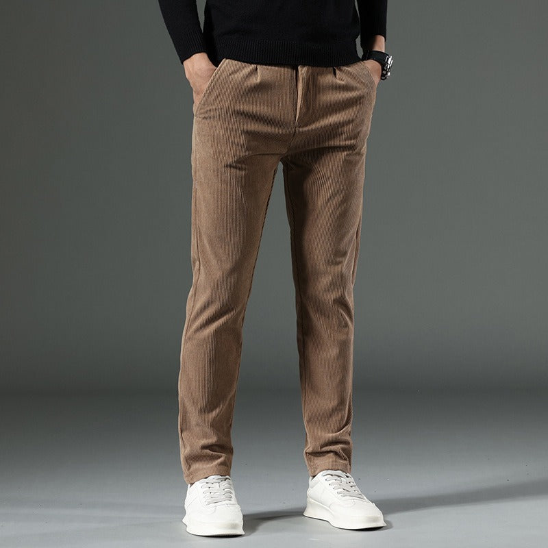Herrbyxa – Slim Fit – Rak Passform – Manchestertyg – Ribbad Struktur – Hellång