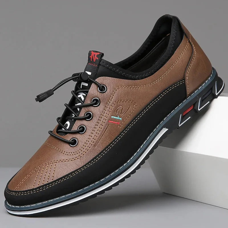 Herrskor Oxford – Lackläder – Smal Passform – Klassisk Snörning – Formell Stil