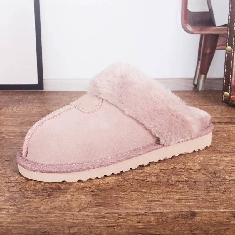 Damtofflor – Slip-inmodell – Ovandel i koskinn – Mjuk fluffig insida – Inomhusbruk