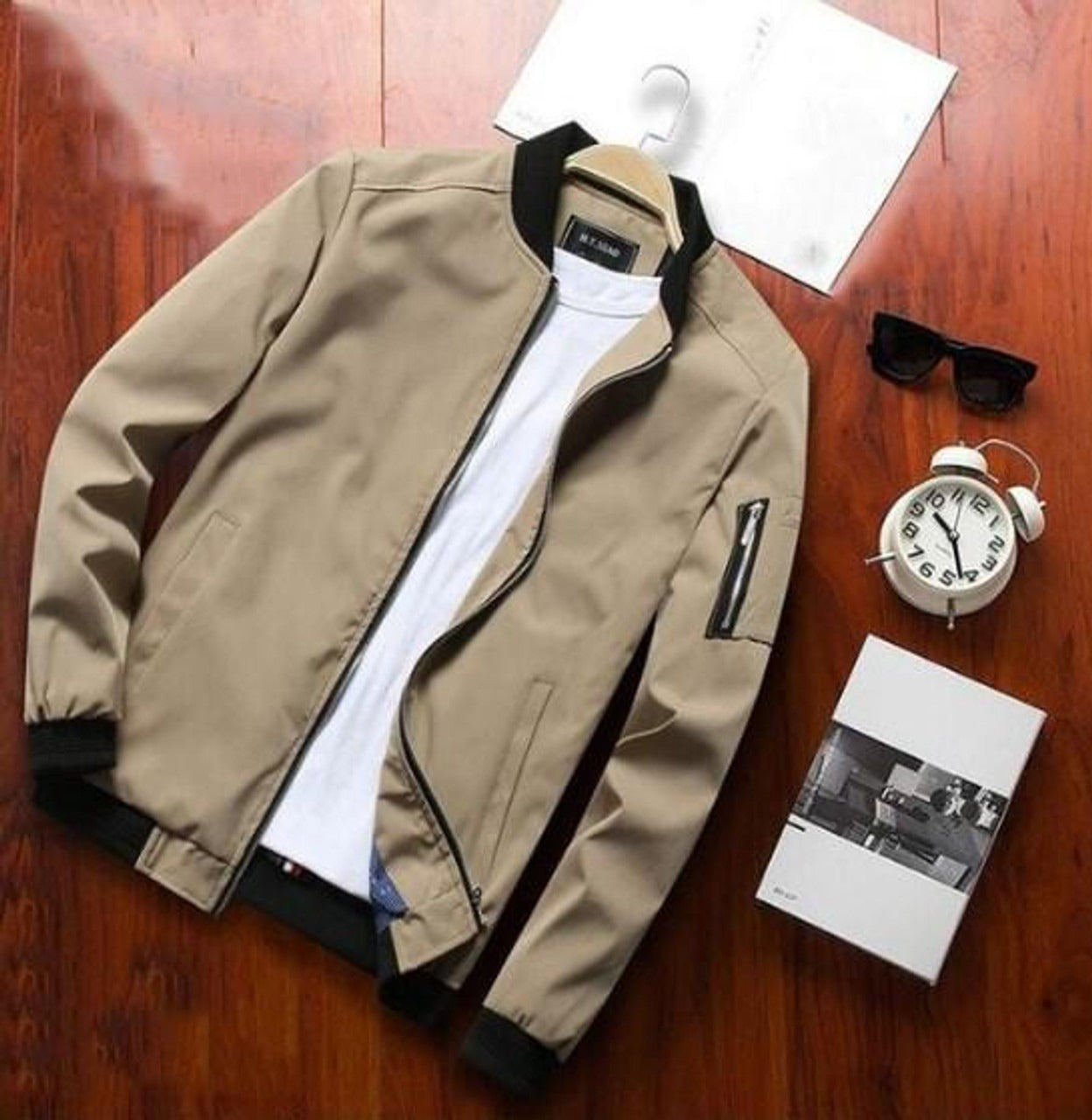 Herr Jacka Bomber – Klassisk Passform – Vindavvisande – Utilityficka – Dragkedja