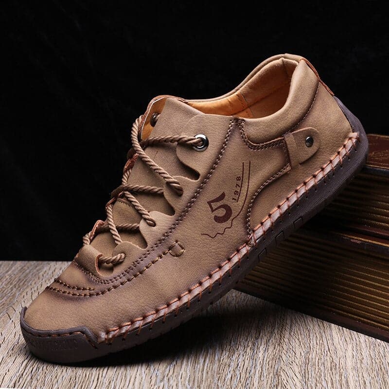 Herr Sneakers - Låg Modell - Snörning - Mockaliknande Material - Greppvänlig Sula