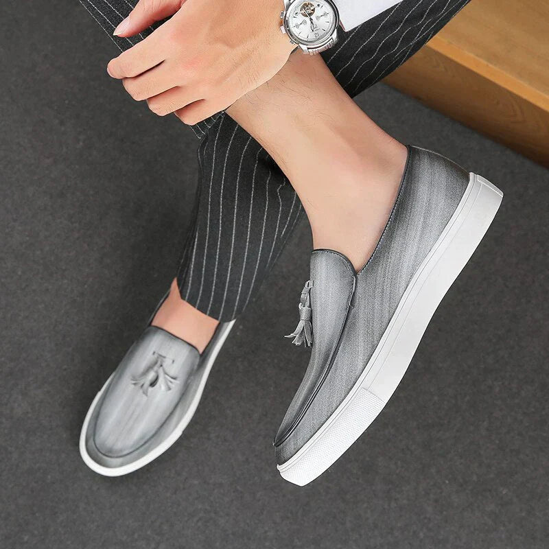 Herr Loafer Skor – Äkta Läder – Slip-on med Tofs – Bekväm Gummisula