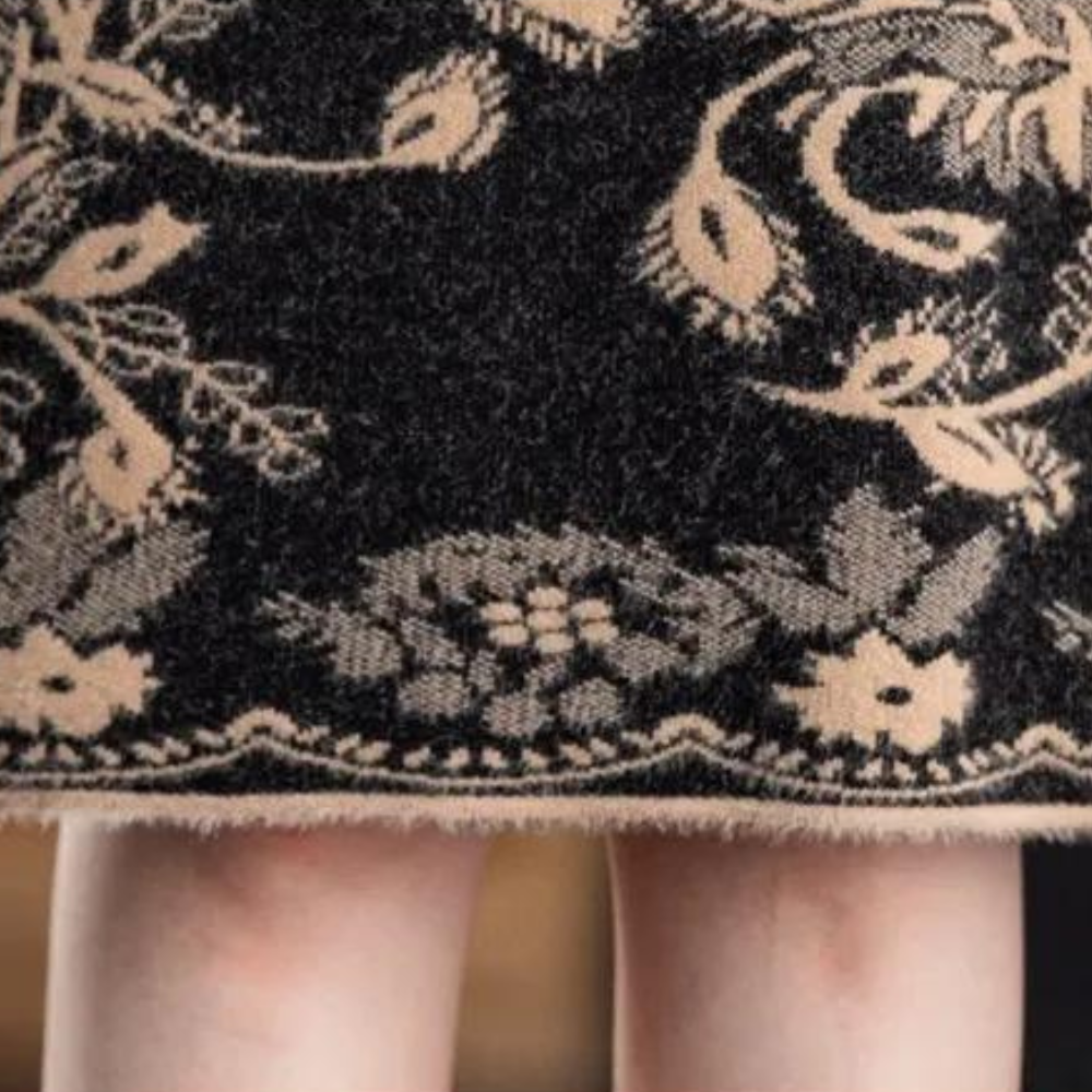 Damklänning Stickad - Avslappnad Passform - Knälång - Rund Hals - Blommigt Mönster