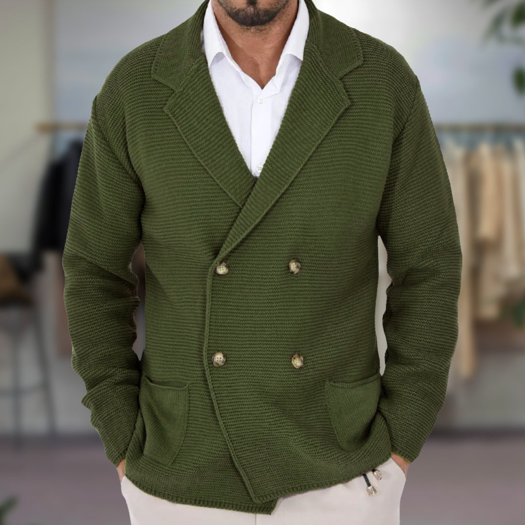 Herrkofta – Texturerad Stickning – Regular Fit – Kavajstil – Dubbeknäppt Design