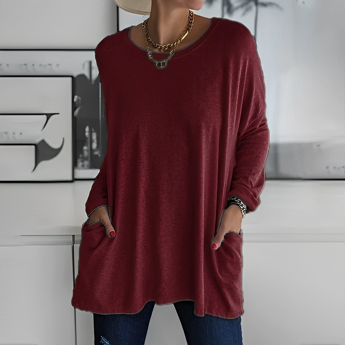 Dam Blus - Oversized Passform - Långärmad med Rund Hals - Bekväm och Andas