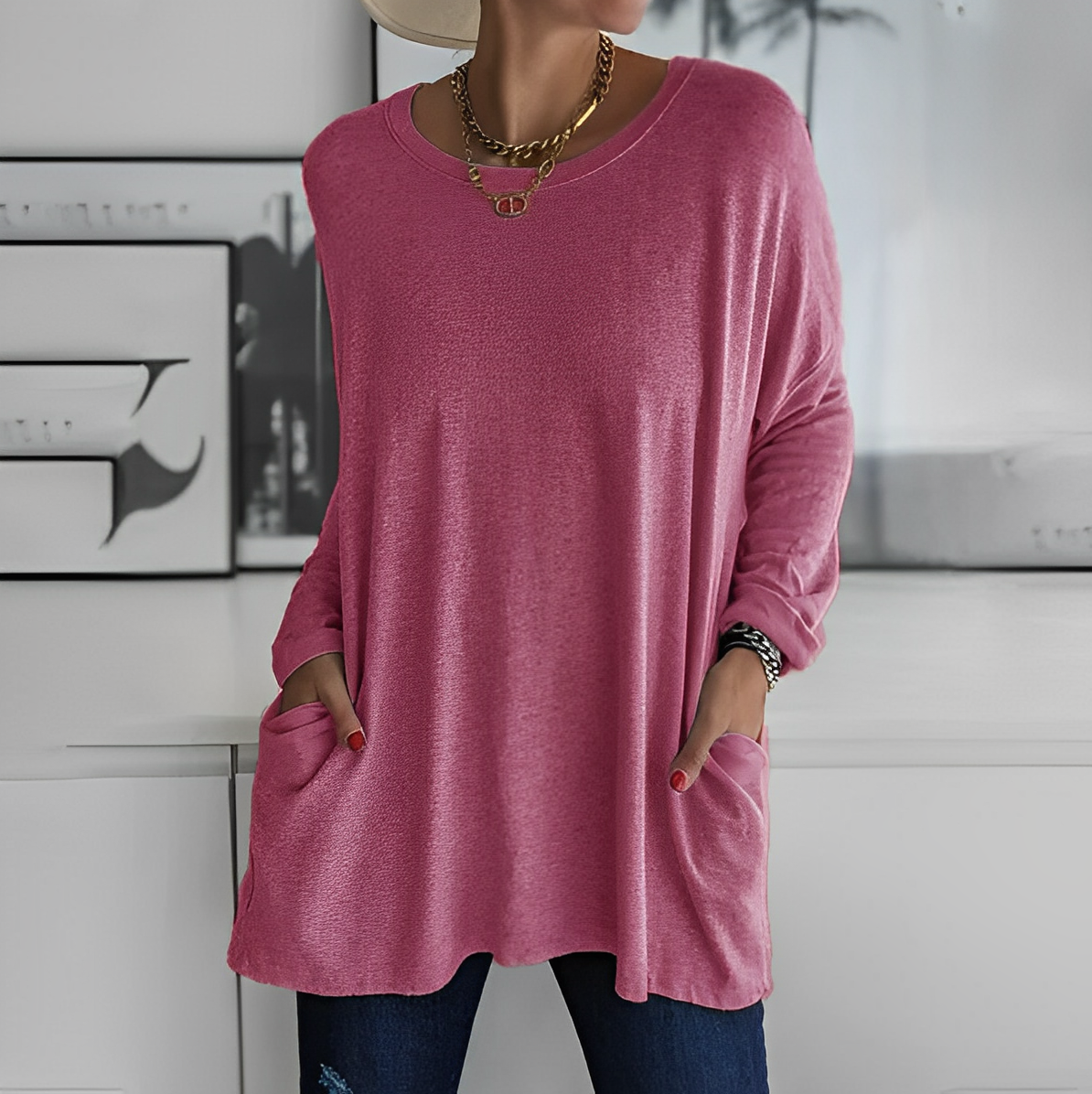 Dam Blus - Oversized Passform - Långärmad med Rund Hals - Bekväm och Andas