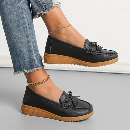 Damskor Moccasiner - Äkta Läder - Klassisk Design med Rosett - Bekväma & Halkfria