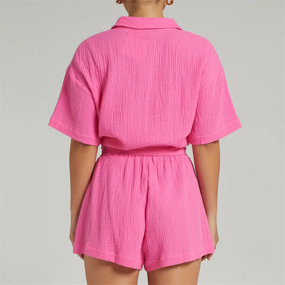 Damset i två delar - Skjorta med knappar och shorts med resår i midjan