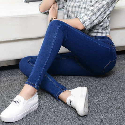 Dam Jeans – Hög Midja – Slim Fit – Stretch Denim – Hellång – Femficks Design