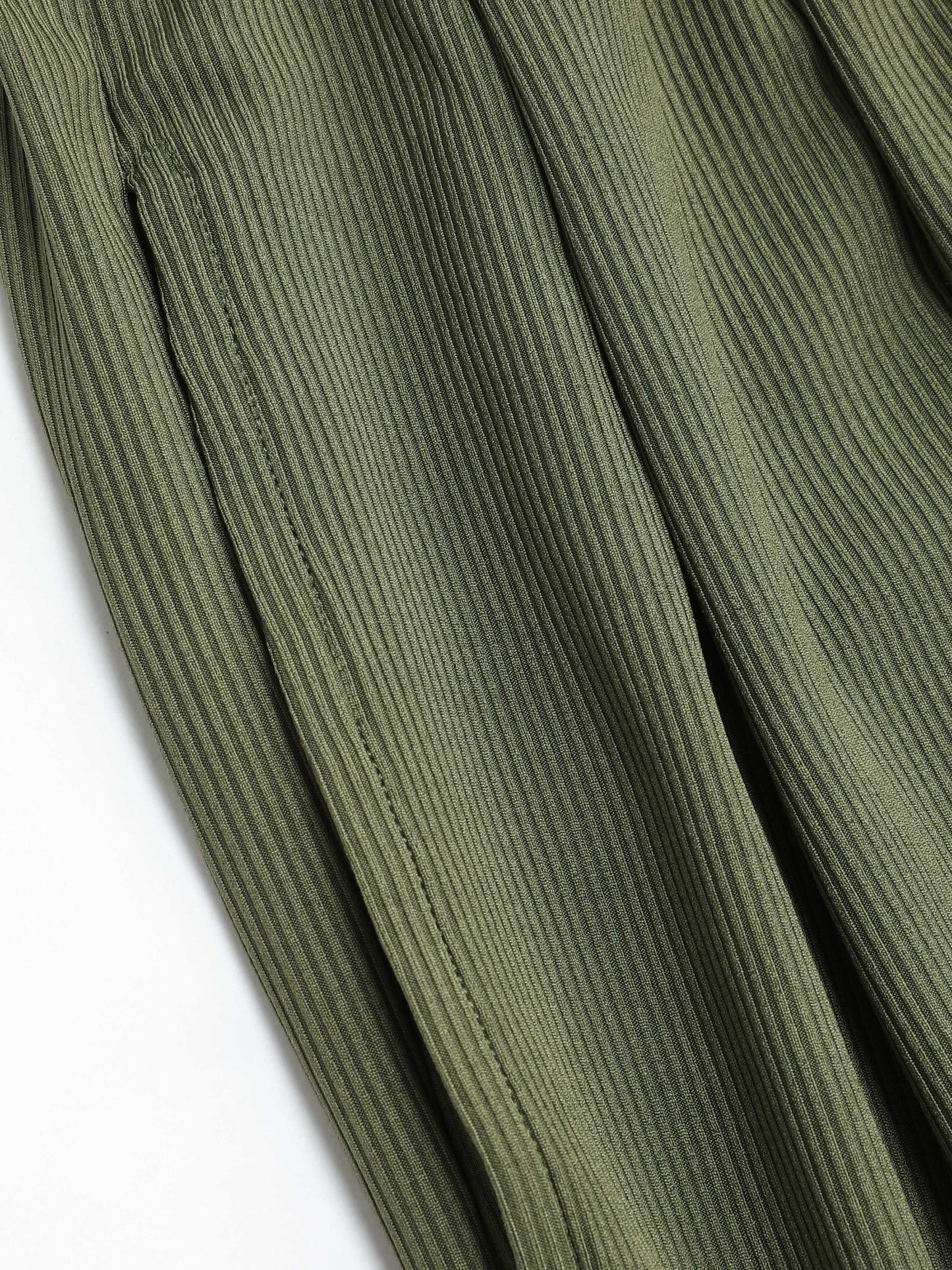 Damtopp Jumpsuit – Ärmlös med Smala Axelband – V-ringning – Vida Ben – Elegant Passform